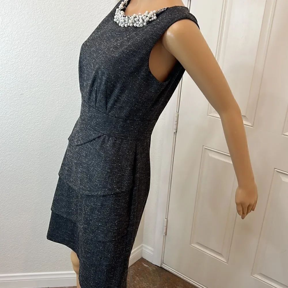 Dress Barn Size 6 Dress Gray Mini Pearl Beaded Scoop Neck Sleeveless Slimming - Picture 5 of 12